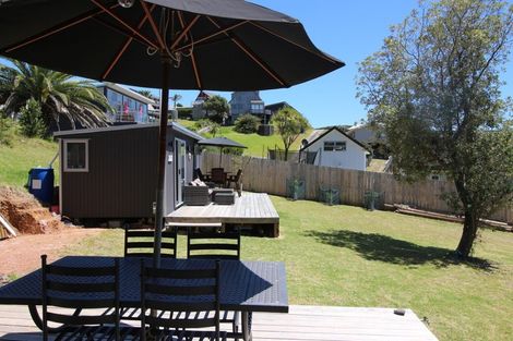 Photo of property in 15 Cuvier Crescent, Kuaotunu West, Whitianga, 3592