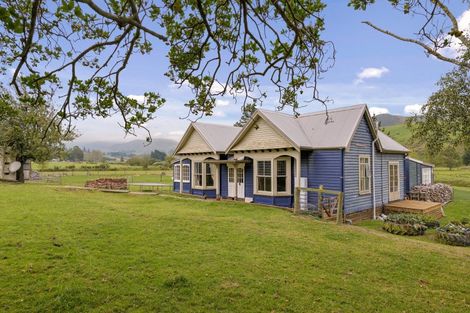 Photo of property in 214 Waianiwaniwa Road, Sheffield, Darfield, 7571