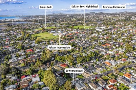 Photo of property in 90 Kelman Road, Kelston, Auckland, 0602