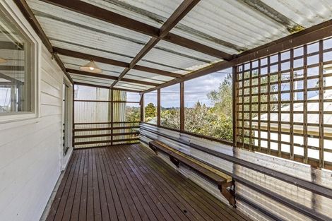 Photo of property in 1/302 Glenfield Road, Glenfield, Auckland, 0629