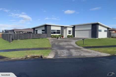 Photo of property in 10 Kauri Grove, Paeroa, 3600