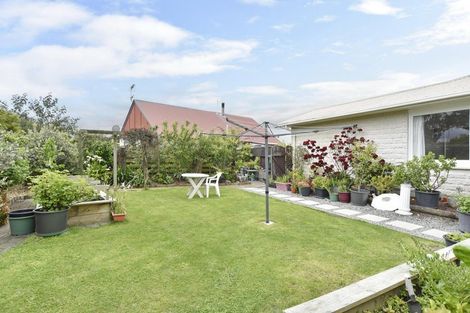 Photo of property in 10 Seadown Crescent, Amberley, 7410