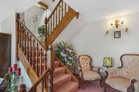 Photo of property in 1/32 Takahe Drive, Cashmere, Christchurch, 8022