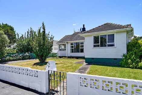 Photo of property in 7 Massey Street, Elderslea, Upper Hutt, 5018
