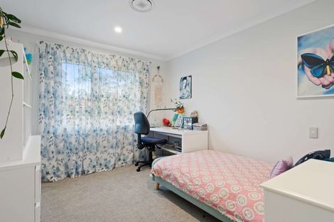 Photo of property in 28 Woodstock Place, Stoke, Nelson, 7011