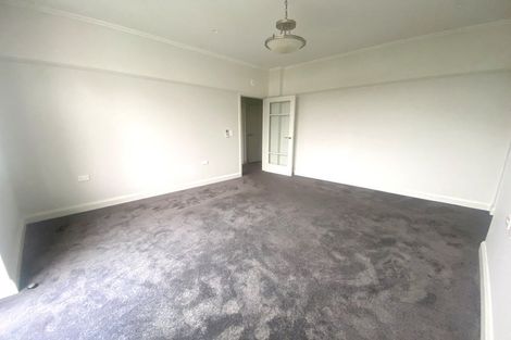 Photo of property in Fountain Court, 3/48 Oriental Parade, Oriental Bay, Wellington, 6011