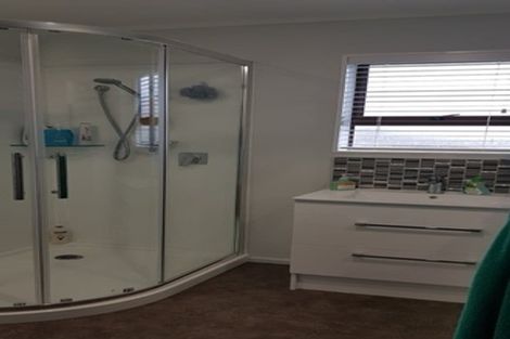 Photo of property in 32 Whitworth Road, Utuhina, Rotorua, 3015