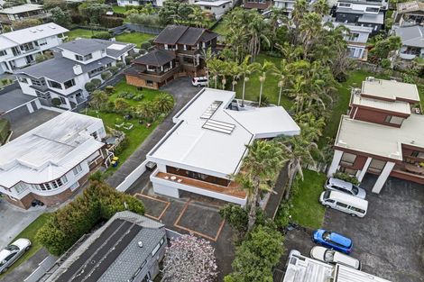 Photo of property in 1/52 Masterton Road, Rothesay Bay, Auckland, 0630