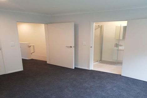 Photo of property in 4/14 Ruakiwi Road, Hamilton Lake, Hamilton, 3204