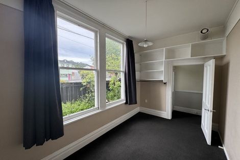 Photo of property in 2a Russell Terrace, Newtown, Wellington, 6021