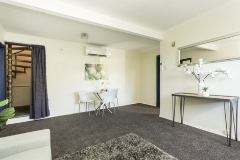 Photo of property in 30 Middleton Road, Kew, Dunedin, 9012