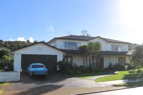 Photo of property in 3 Astor Place, Orewa, 0931