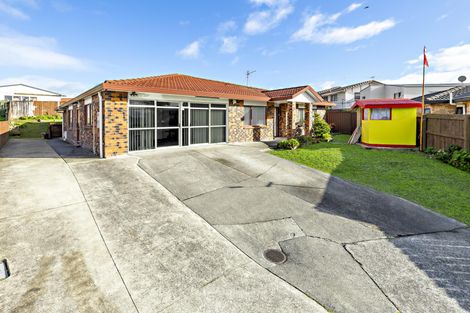 Photo of property in 62 Robert Ross Place, Clendon Park, Auckland, 2103