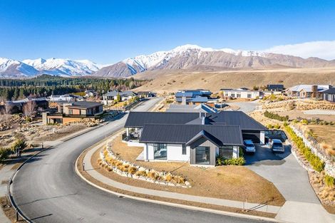 Photo of property in 17 Mistake Drive, Lake Tekapo, 7999