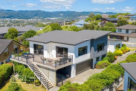 Photo of property in 14 Cosgrove Rise, Riverstone Terraces, Upper Hutt, 5018