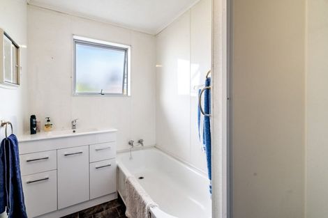 Photo of property in 43 Flemington Road, Woodlands, Invercargill, 9871