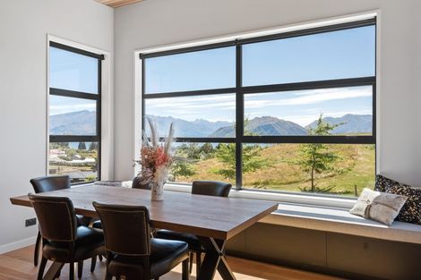 Photo of property in Meadowstone Alpha Series, 28 Sapphire Spring Rise, Wanaka, 9305