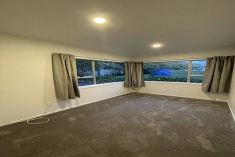 Photo of property in 11 Carbine Road, Mount Wellington, Auckland, 1060