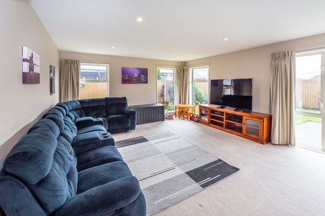 Photo of property in 12 Richmond Avenue, Halswell, Christchurch, 8025