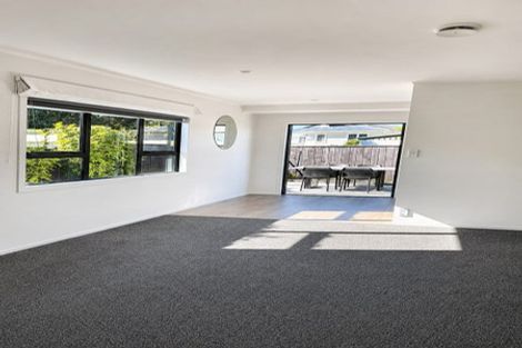 Photo of property in 1/4 Paul Place, Pakuranga, Auckland, 2010