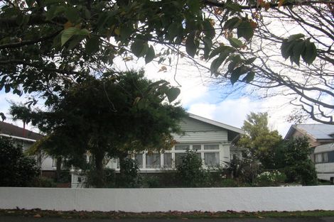 Photo of property in 28 Bryant Street, Takaro, Palmerston North, 4412