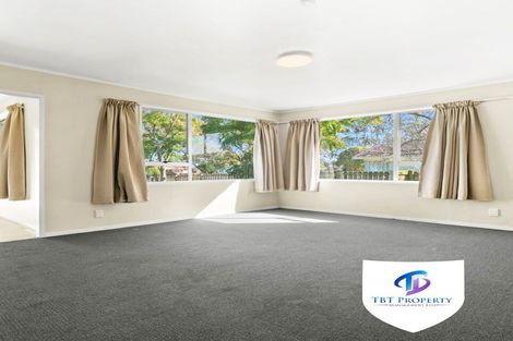 Photo of property in 400 Roscommon Road, Clendon Park, Auckland, 2103