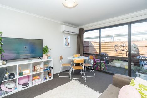 Photo of property in 2/28 Fifth Avenue, Enderley, Hamilton, 3214