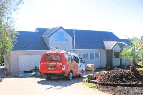 Photo of property in 16 Causeway Road, Haruru, 0204