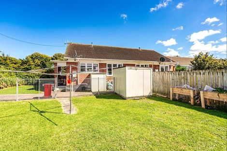 Photo of property in 102 Anzac Parade, Whanganui East, Whanganui, 4500