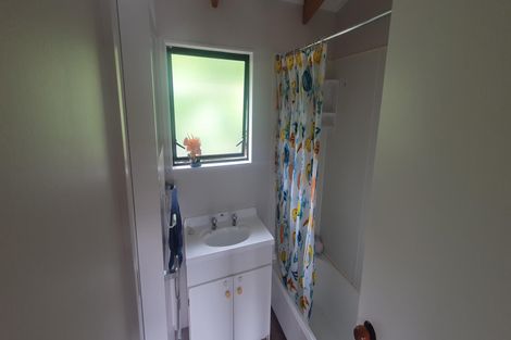 Photo of property in 21 Kings Road, Paihia, 0200