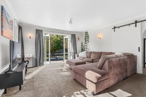 Photo of property in 24 Kuratawhiti Street, Greytown, 5712
