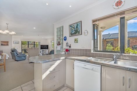 Photo of property in 15a Churchill Street, Kensington, Whangarei, 0112