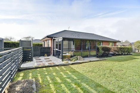 Photo of property in 3 Parkinson Place, Woodend, 7610