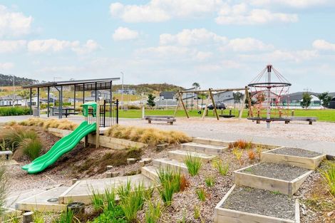 Photo of property in 6 Kotuitui Drive, Wainui, 0992