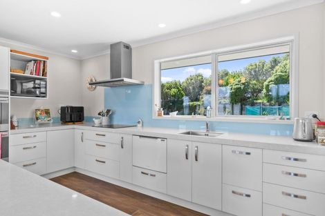 Photo of property in 264d Pahi Road, Pahi, Paparoa, 0571