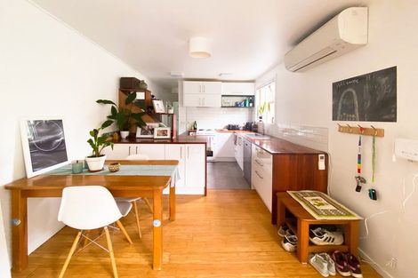 Photo of property in 45a Randwick Road, Northland, Wellington, 6012