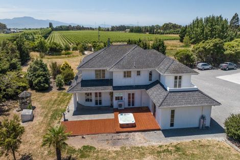Photo of property in 42 Hardings Road, Riverlands, Blenheim, 7274