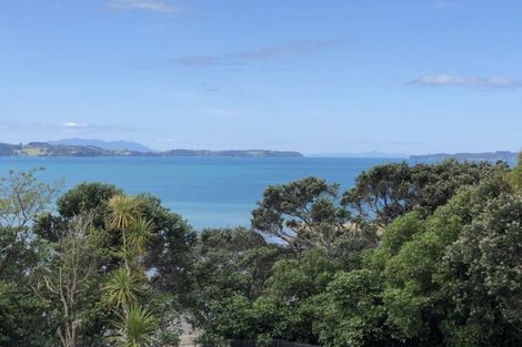 Photo of property in 17 Rangimaarie Crescent, Snells Beach, 0920