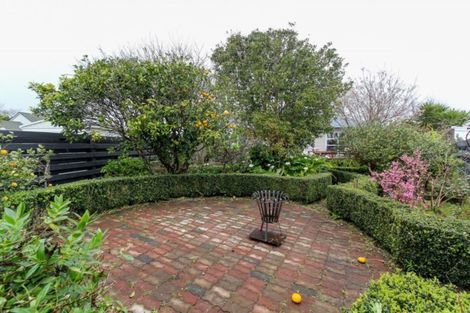 Photo of property in 6 Blackmore Street, Lynmouth, New Plymouth, 4310