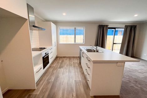 Photo of property in 10 Larissa Road, Halswell, Christchurch, 8025