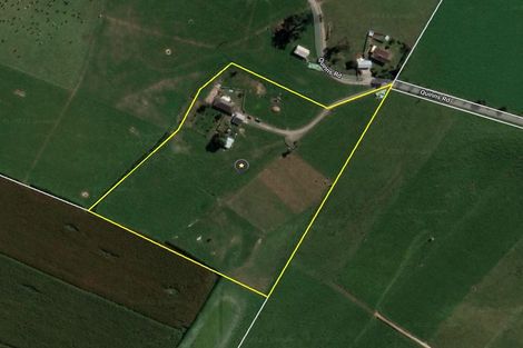 Photo of property in 43 Quinns Road, Normanby, Hawera, 4673