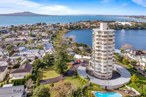 Photo of property in 4/90 Kitchener Road, Milford, Auckland, 0620