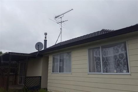Photo of property in 2/20 Trimdon Street, Randwick Park, Auckland, 2105