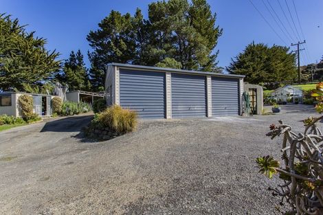 Photo of property in 1 School Road, Robinsons Bay, Akaroa, 7581
