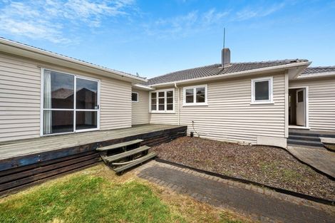 Photo of property in 17 Mcintyre Avenue, Fenton Park, Rotorua, 3010