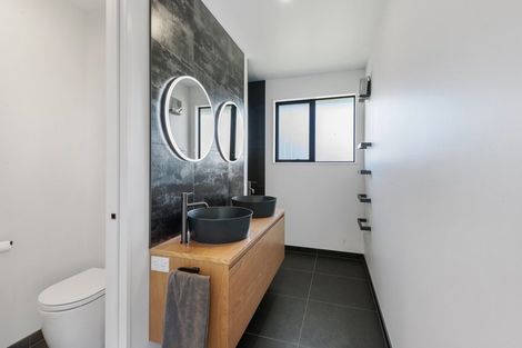 Photo of property in 2 Coles Lane, Rolleston, 7614