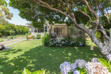 Photo of property in 89 Koputara Road, Himatangi Beach, Foxton, 4891