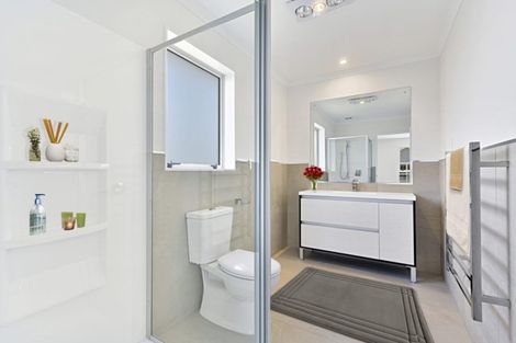 Photo of property in 14 Couldrey Crescent, Red Beach, 0932