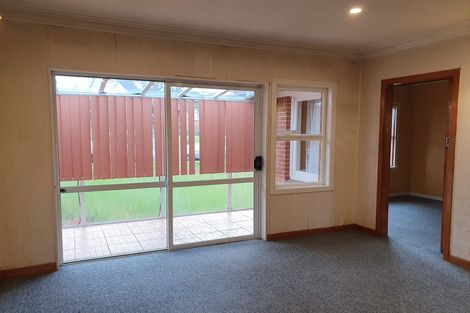 Photo of property in 9 Richards Avenue, Papatoetoe, Auckland, 2025