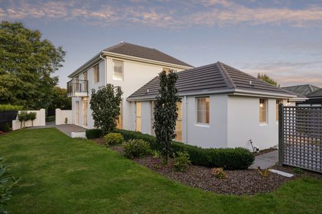 Photo of property in 24 Felstead Place, Avonhead, Christchurch, 8042